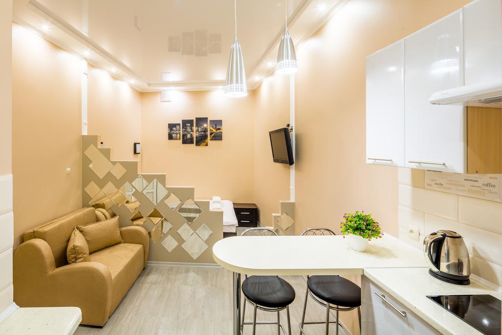 Avangard Studio Apartment Lviv Exterior photo